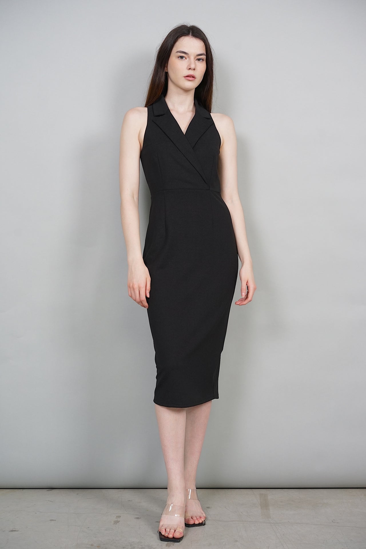 Bailey Collared Dress in Black