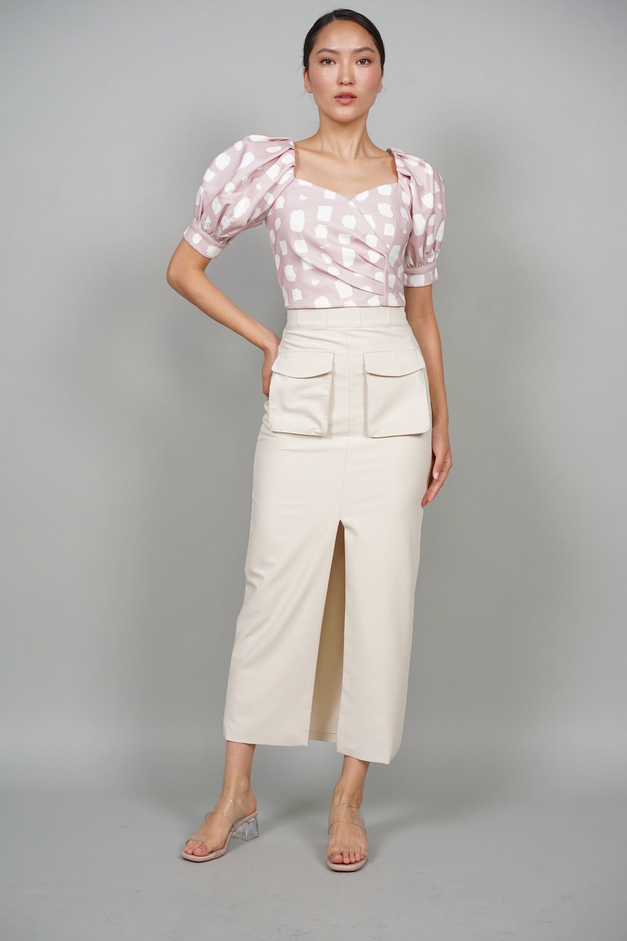 Vince Puffy Top in Nude Pink Abstract