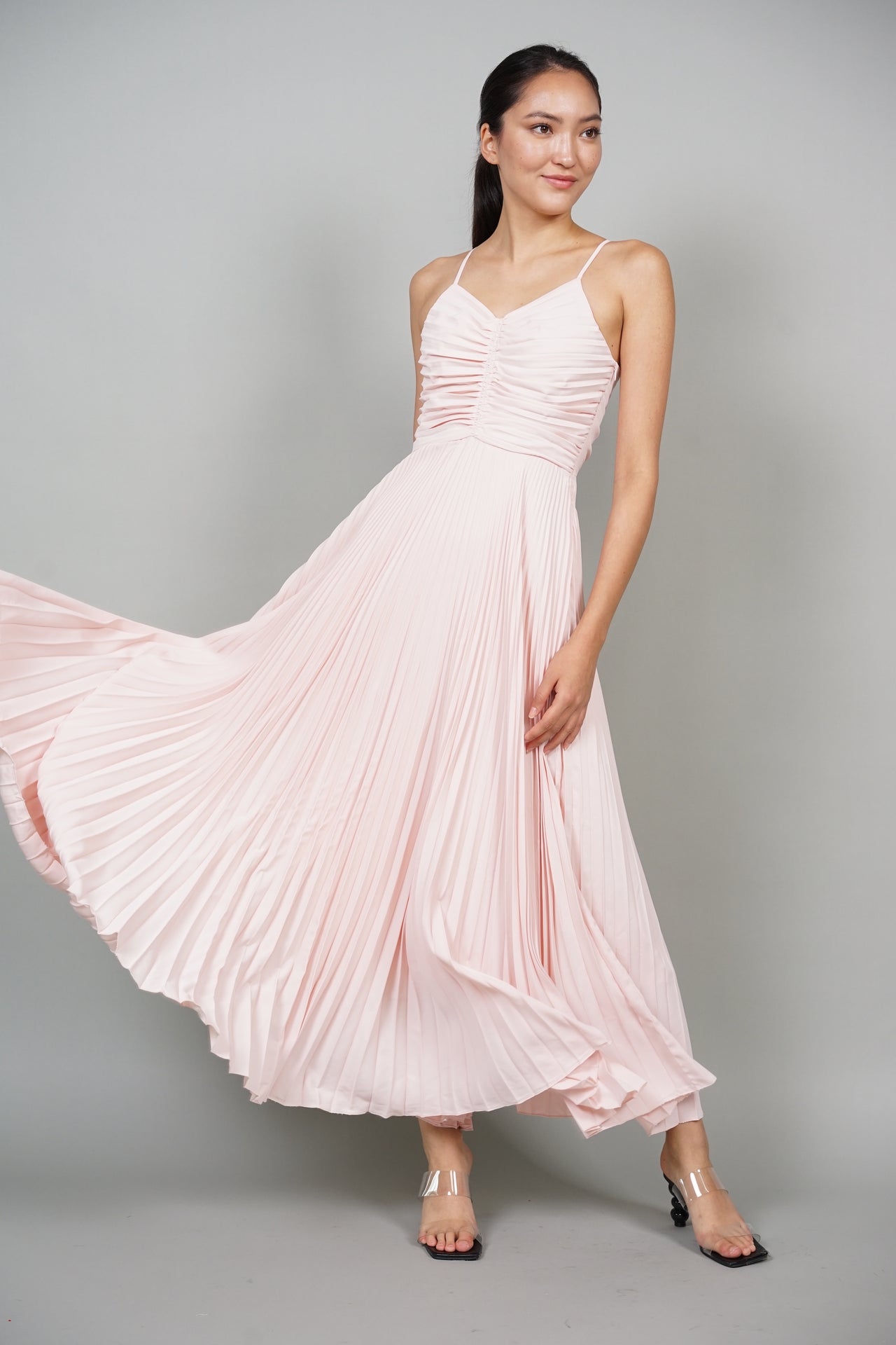 Tobi Pleated Dress in Pink