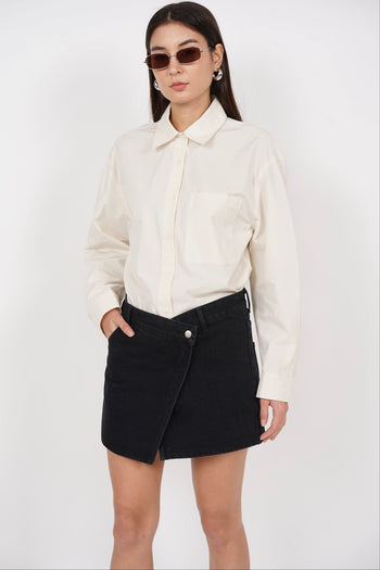 Low Waist Mini Skirt in Black