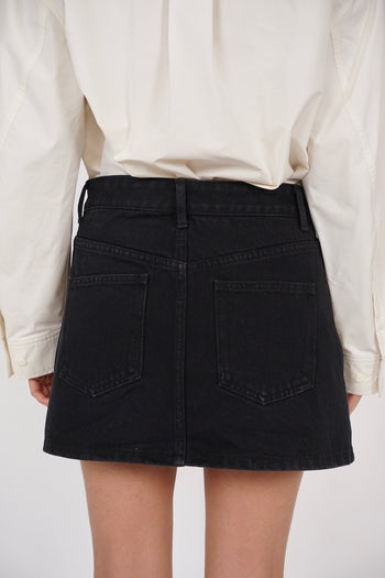 Low Waist Mini Skirt in Black