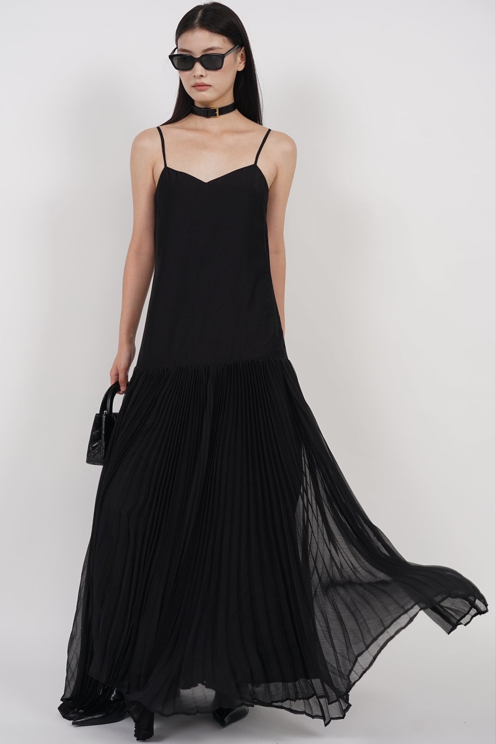 Pleated Flowy Dress in Black