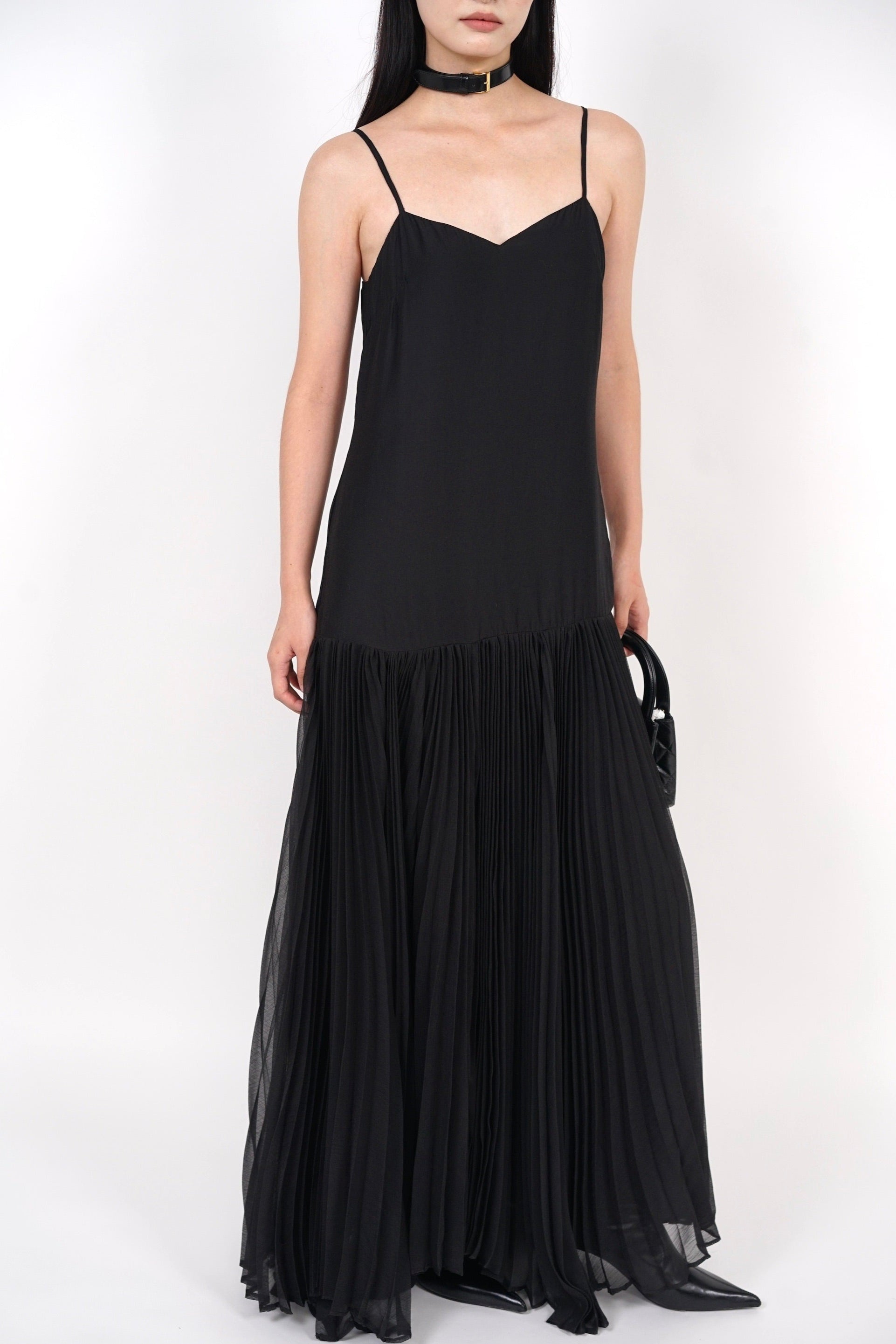 Pleated Flowy Dress in Black