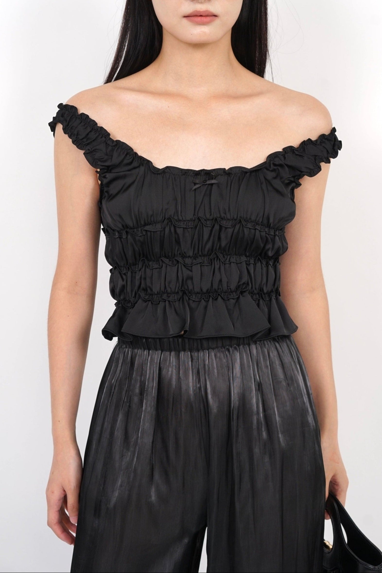 Gathered Ribbon Ruffle Top in Black