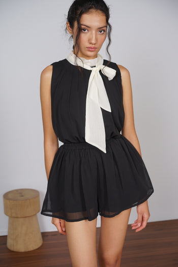 Elastic Georgette Flowy Shorts in Black