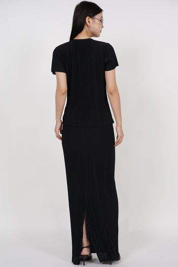 Plisse Pleated Skirt in Black