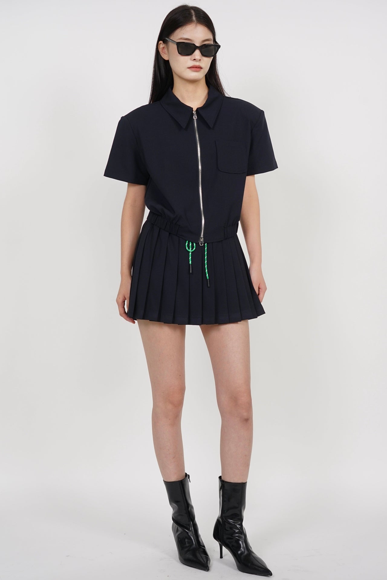 Elastic Pleated Skorts in Midnight