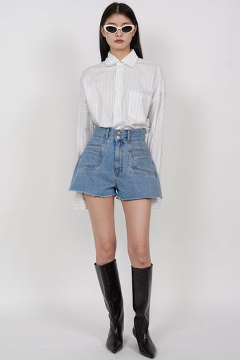 High-Waist Double Button Shorts in Washed Blue