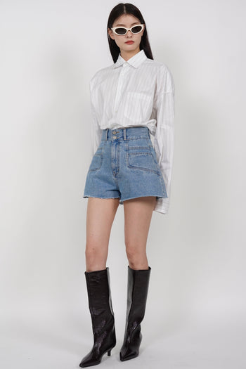 High-Waist Double Button Shorts in Washed Blue