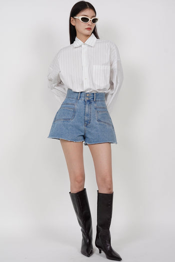 High-Waist Double Button Shorts in Washed Blue