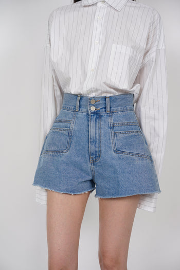 High-Waist Double Button Shorts in Washed Blue