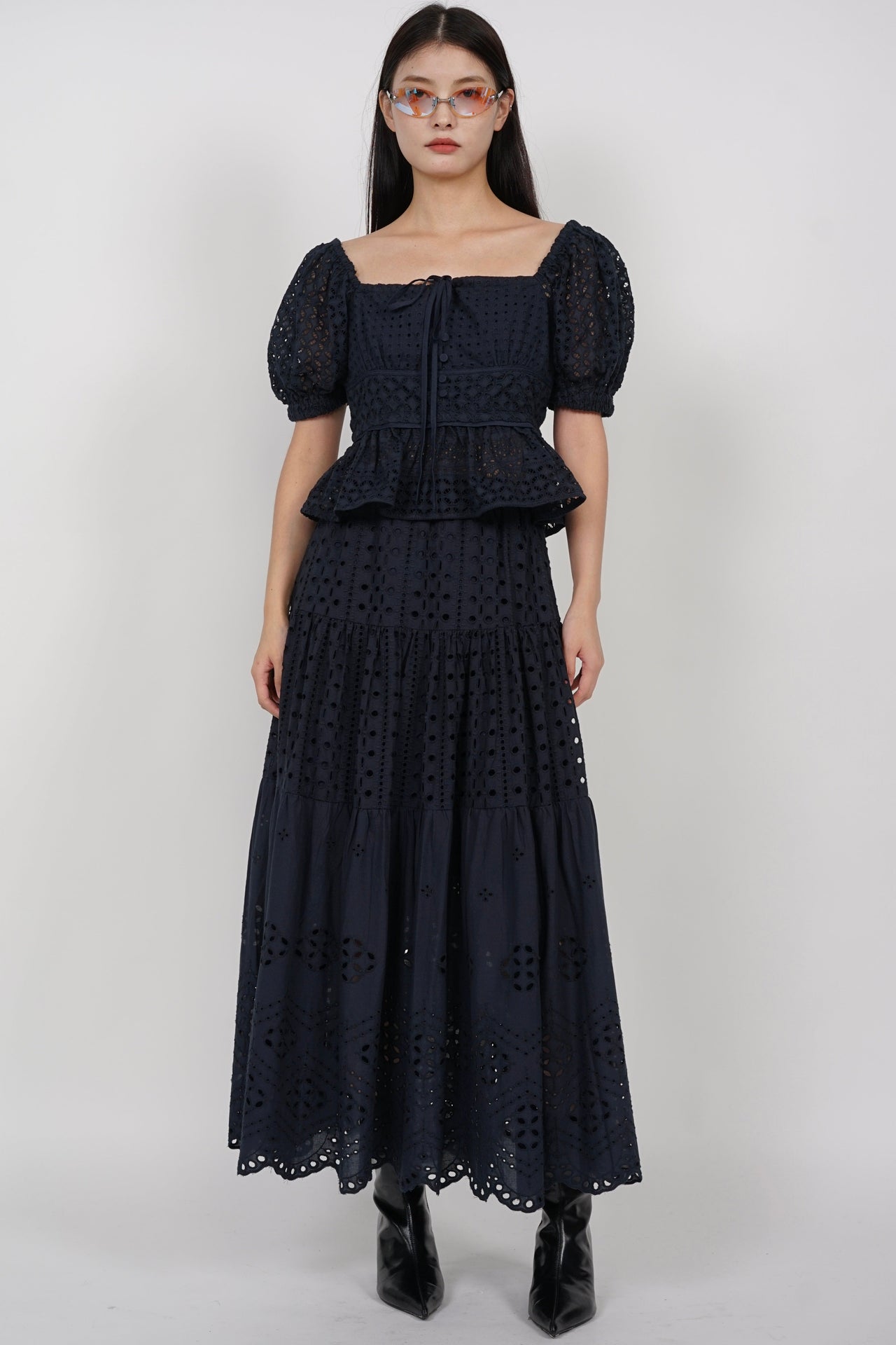 Puff Sleeve Eyelet Top in Midnight