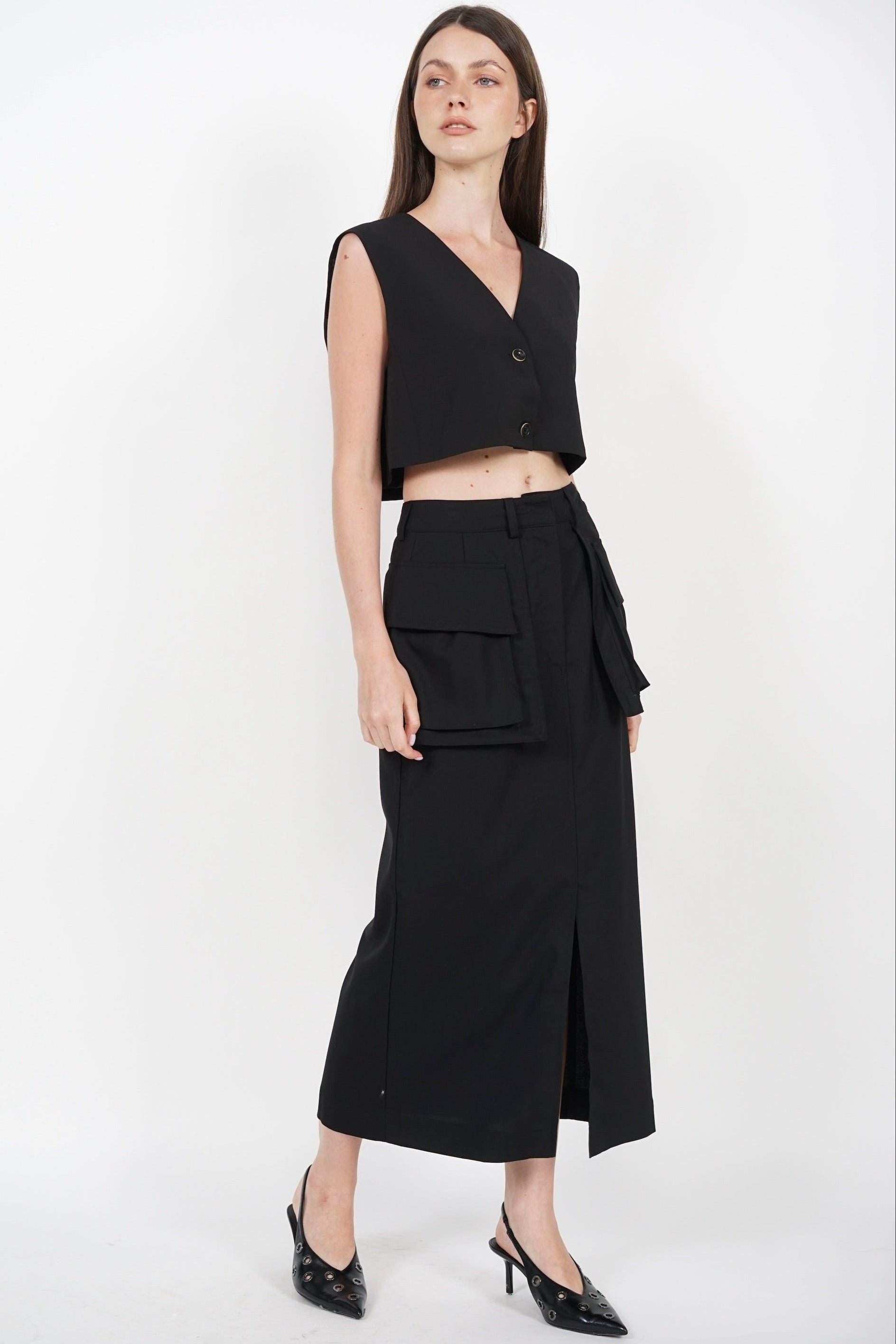 Cargo Pocket Skirt in Black