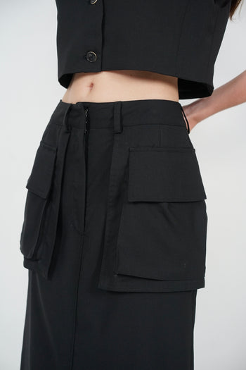Cargo Pocket Skirt in Black