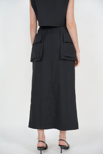 Cargo Pocket Skirt in Black