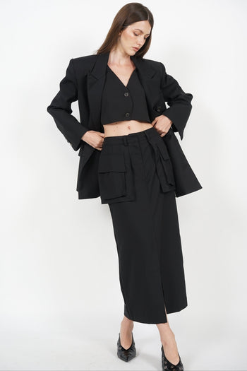 Cargo Pocket Skirt in Black