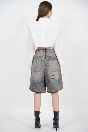 Distressed Bermuda Denim Jeans in Washed Grey