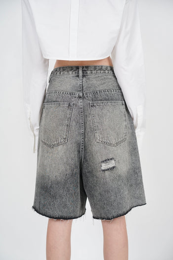 Distressed Bermuda Denim Jeans in Washed Grey
