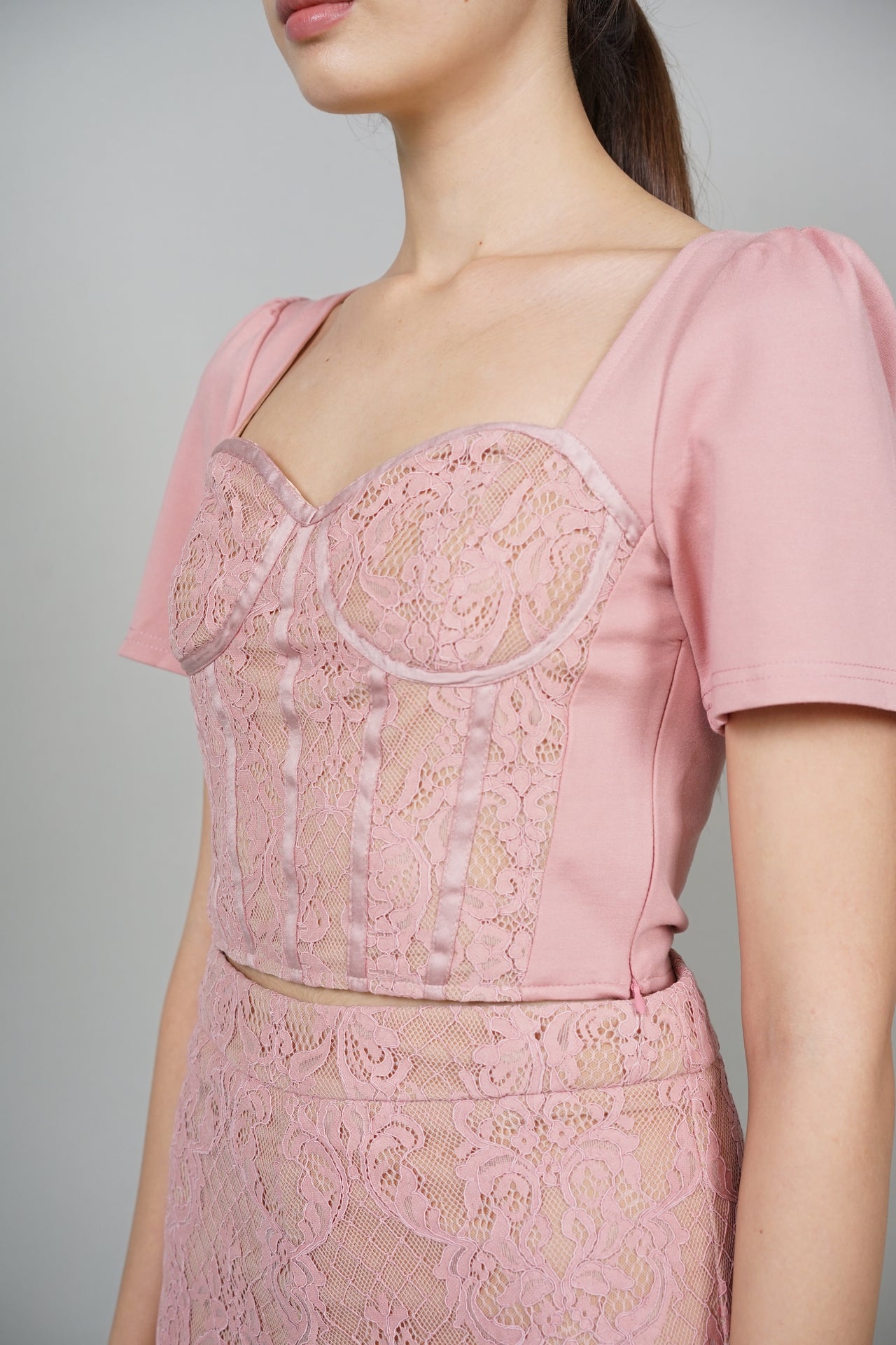 Zavey Lace Top in Pink